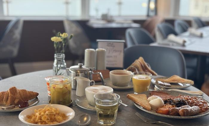 Breakfast at the Gwbert Hotel